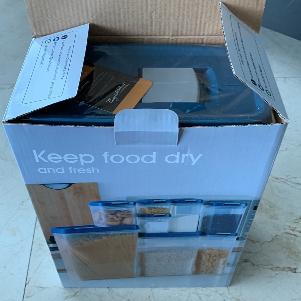 Airtight food storage containers NIB - Picture 5 of 5